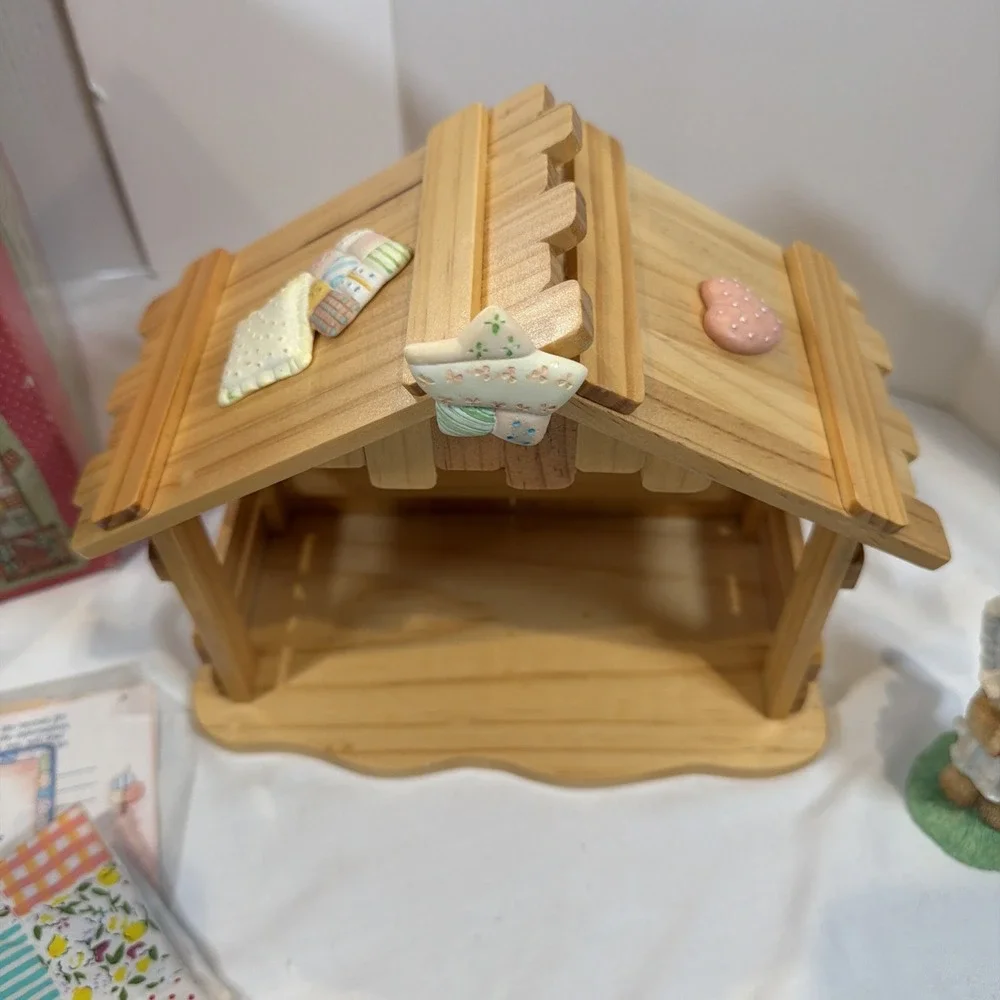 Vintage Enesco Cherished Teddies Nativity 4 Piece Set Stable‎ Figurines Box